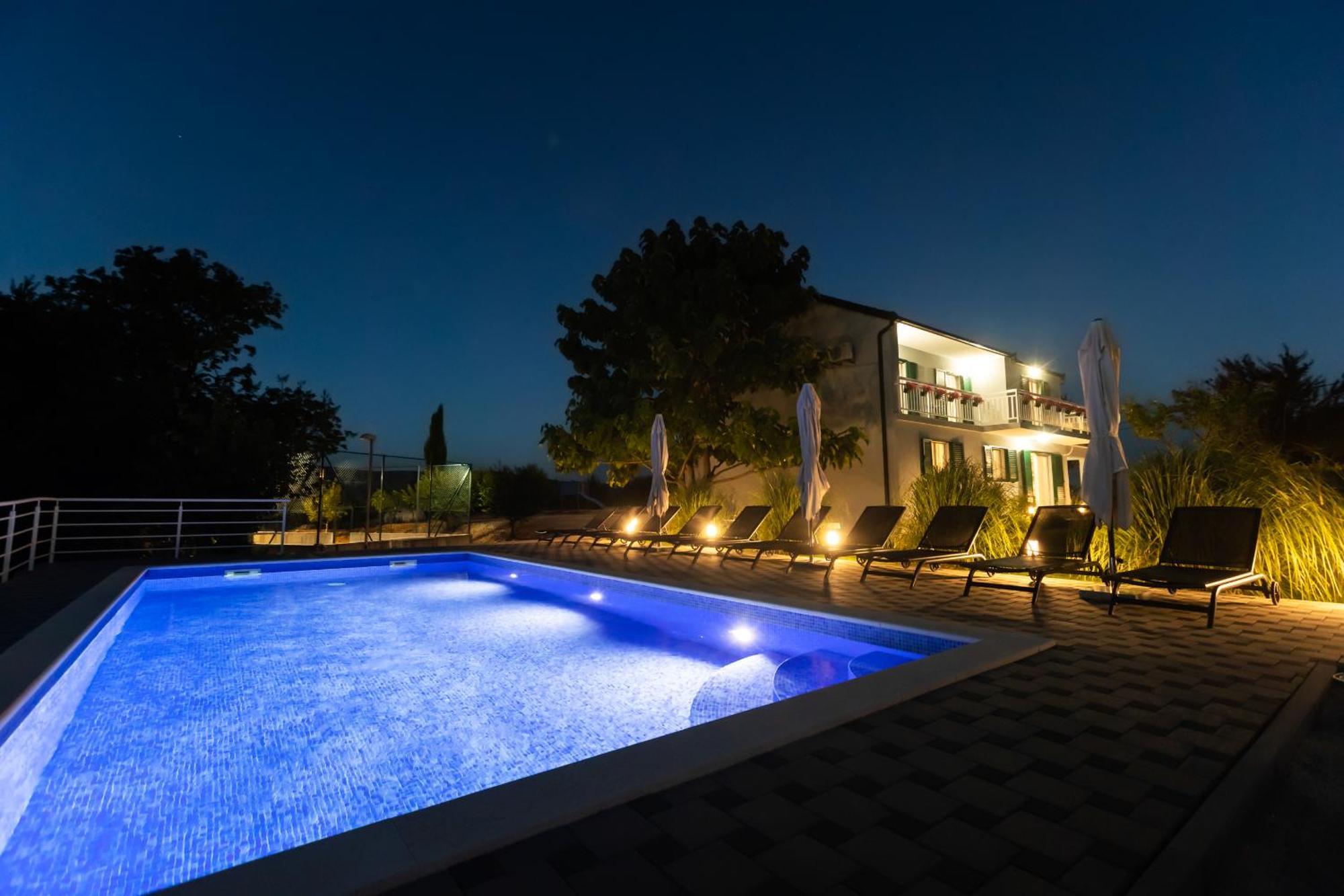 Villa Matko - Family Destination Zmijavci 外观 照片